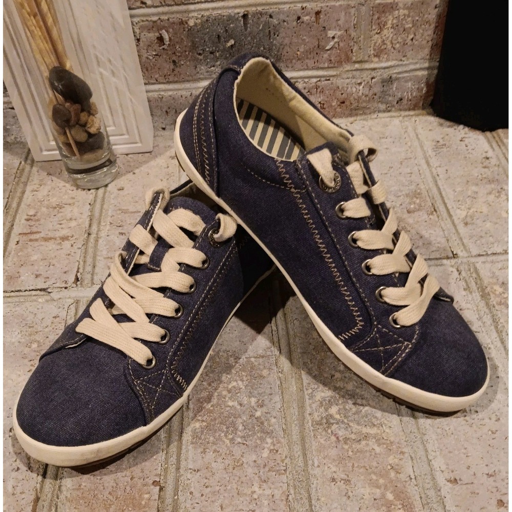 Taos Star Womens Canvas Sneakers Blue Low Top Lace Up Size 7 US 38 EU
